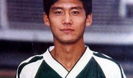 杨晨爆料黑历史视频,揭秘昔日明星的隐秘过往