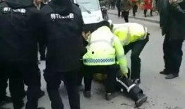 杭州女子爆料民警事件视频,真相与争议交织的警民冲突