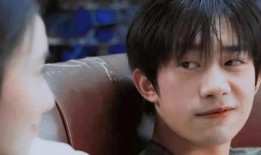 娱乐吃瓜小男孩是谁啊,他是谁？为何成为网络热议焦点？